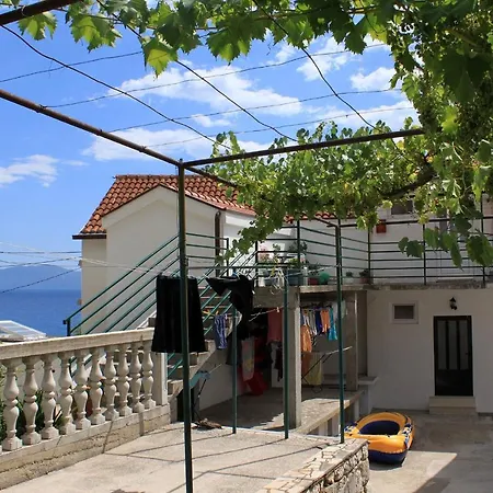 Apartments By The Sea Brist, Makarska - 505 * Podaca